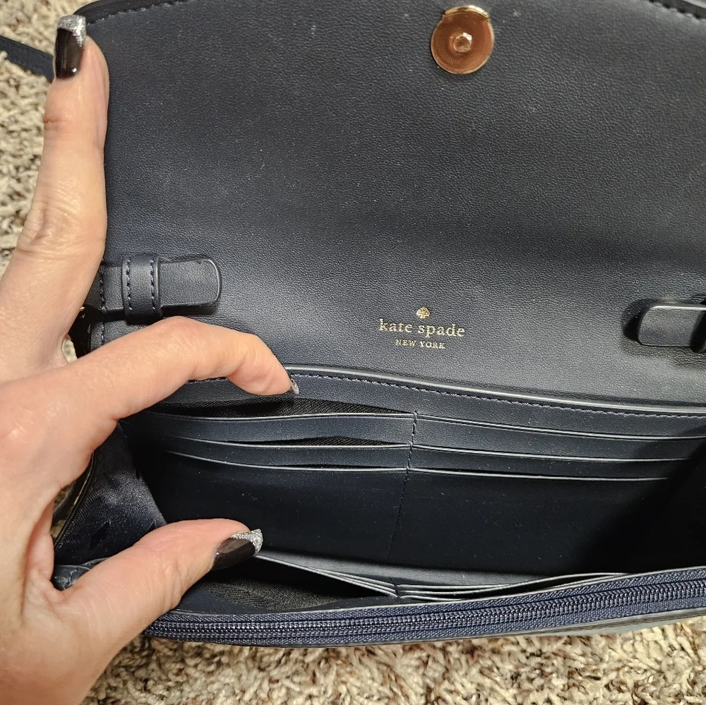 Kate Spade ♠️ Marti Wallet Crossbody - Picture 3 of 11